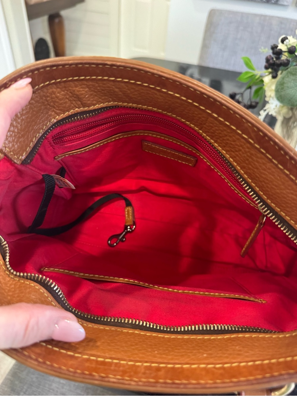 🦆Dooney & Bourke Florentine Pocket Satchel Natural Tan Cognac Leather Crossbody - Picture 14 of 16